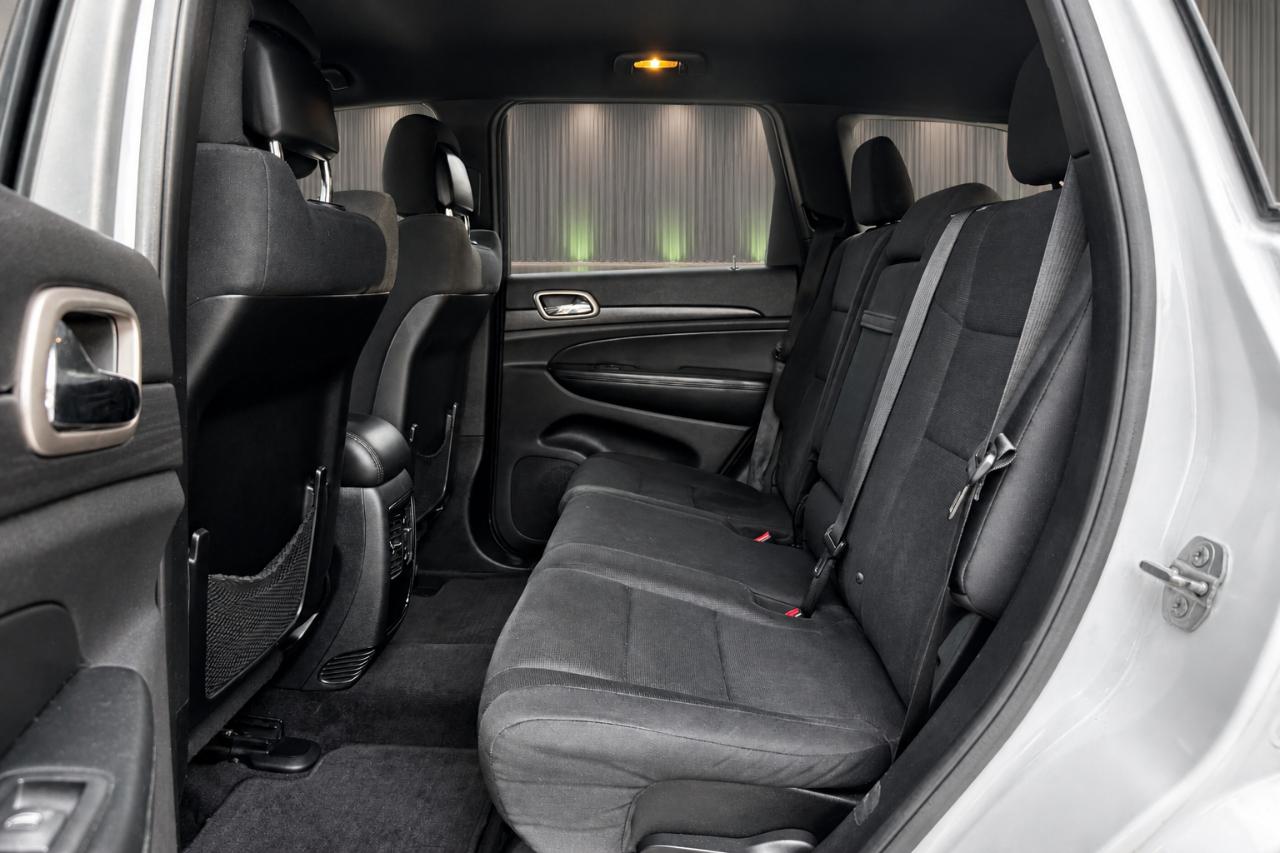 Jeep Grand Cherokee Laredo 4WD 2015