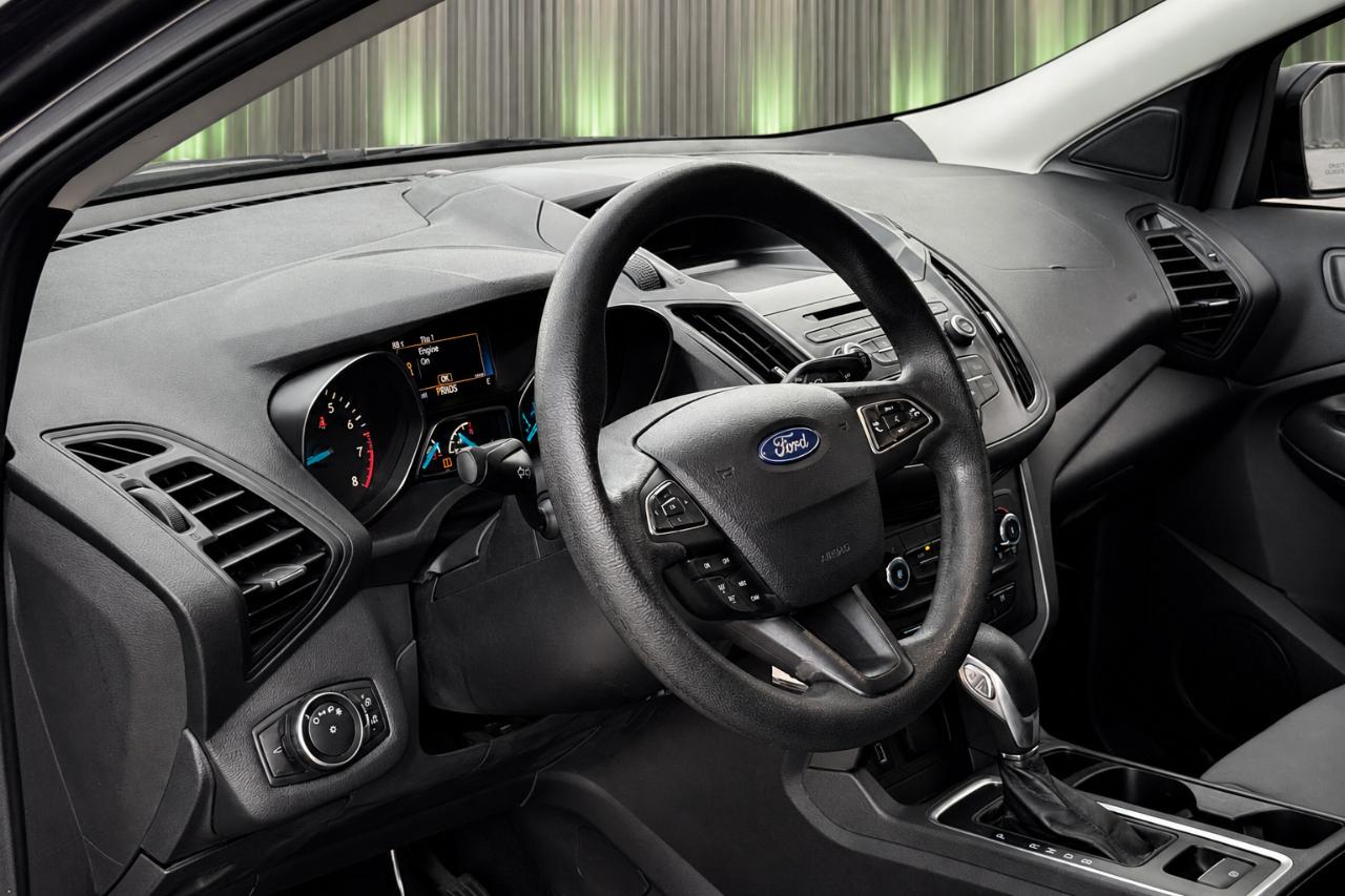 Ford Escape S FWD 2017