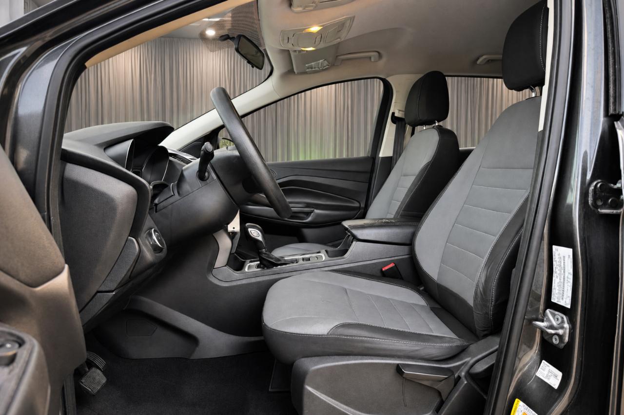 Ford Escape S FWD 2017