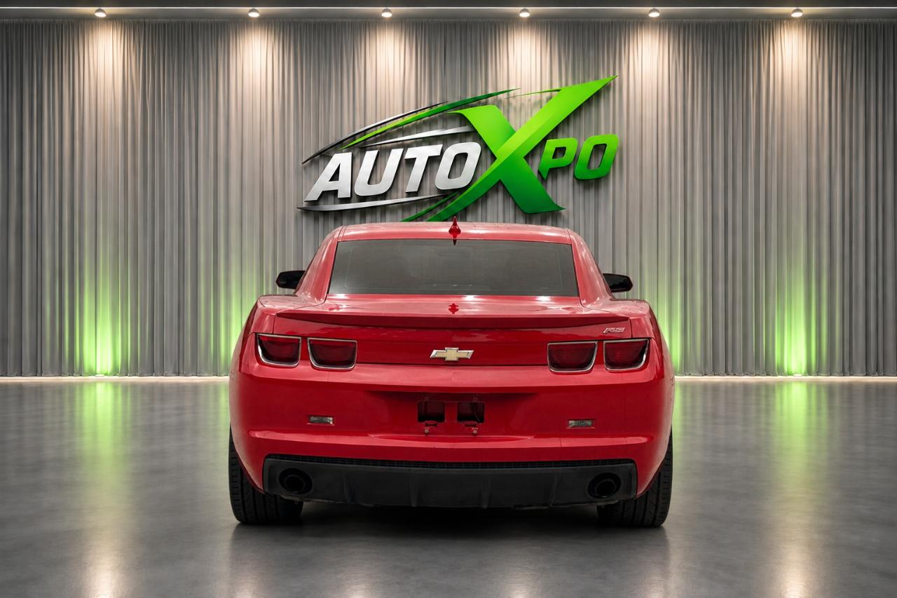 Chevrolet Camaro Coupe 1LT 2012