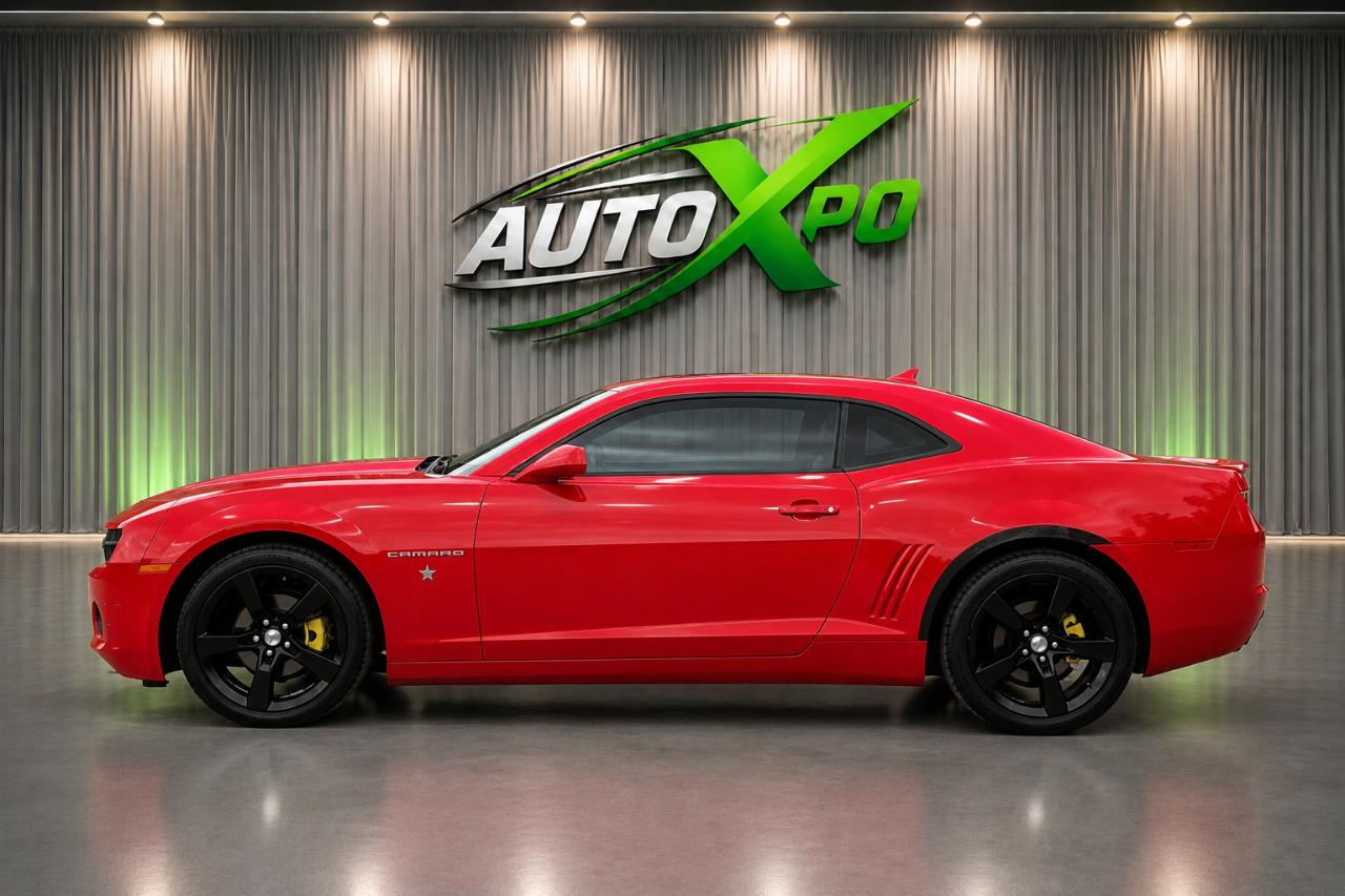 Chevrolet Camaro Coupe 1LT 2012