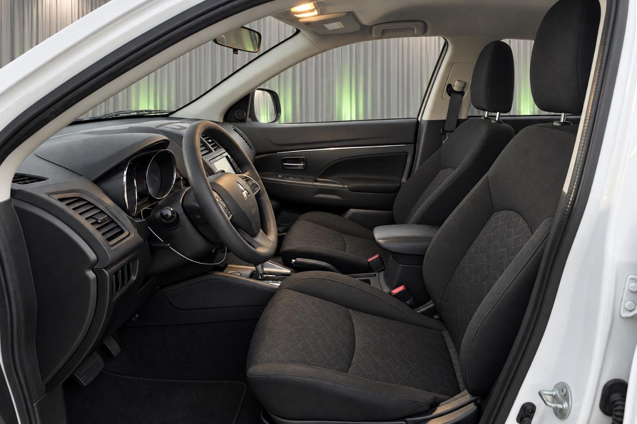 Mitsubishi Outlander Sport 2.0 ES CVT 2020