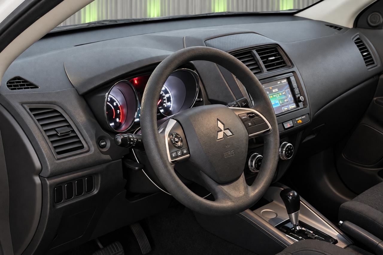 Mitsubishi Outlander Sport 2.0 ES CVT 2020