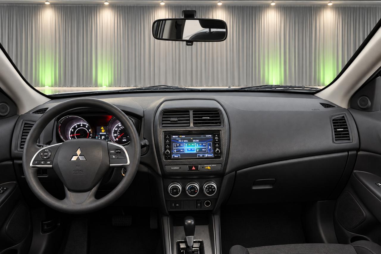 Mitsubishi Outlander Sport 2.0 ES CVT 2020