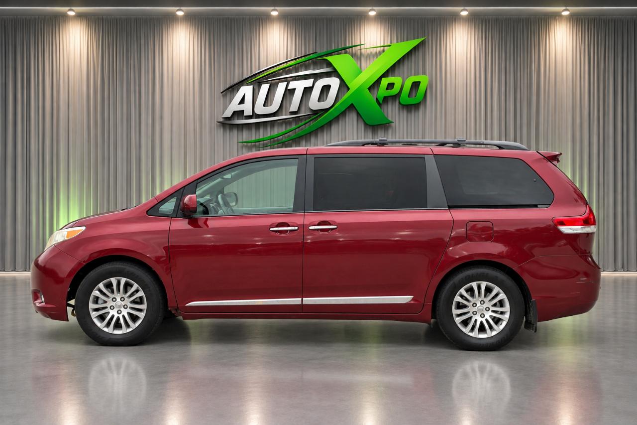 Toyota Sienna XLE FWD 8-Passenger V6 2014