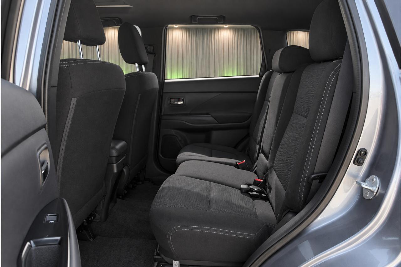 Mitsubishi Outlander SEL 2WD 2018