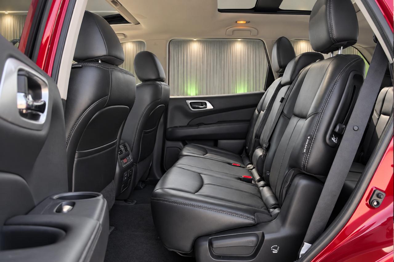 Nissan Pathfinder Platinum 4WD 2018