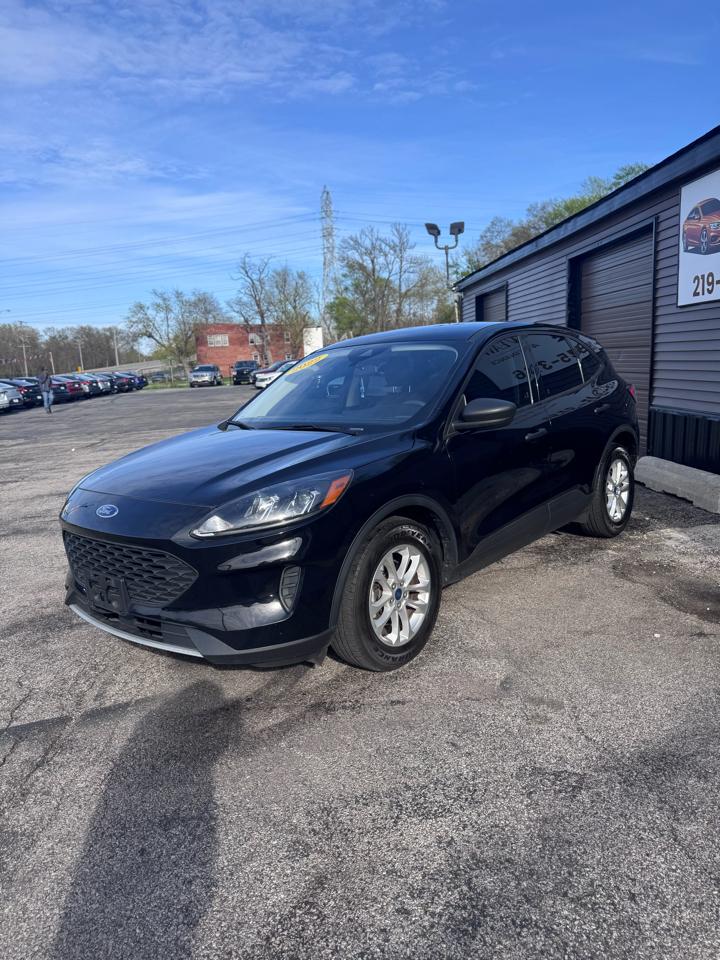 Ford Escape S FWD 2022