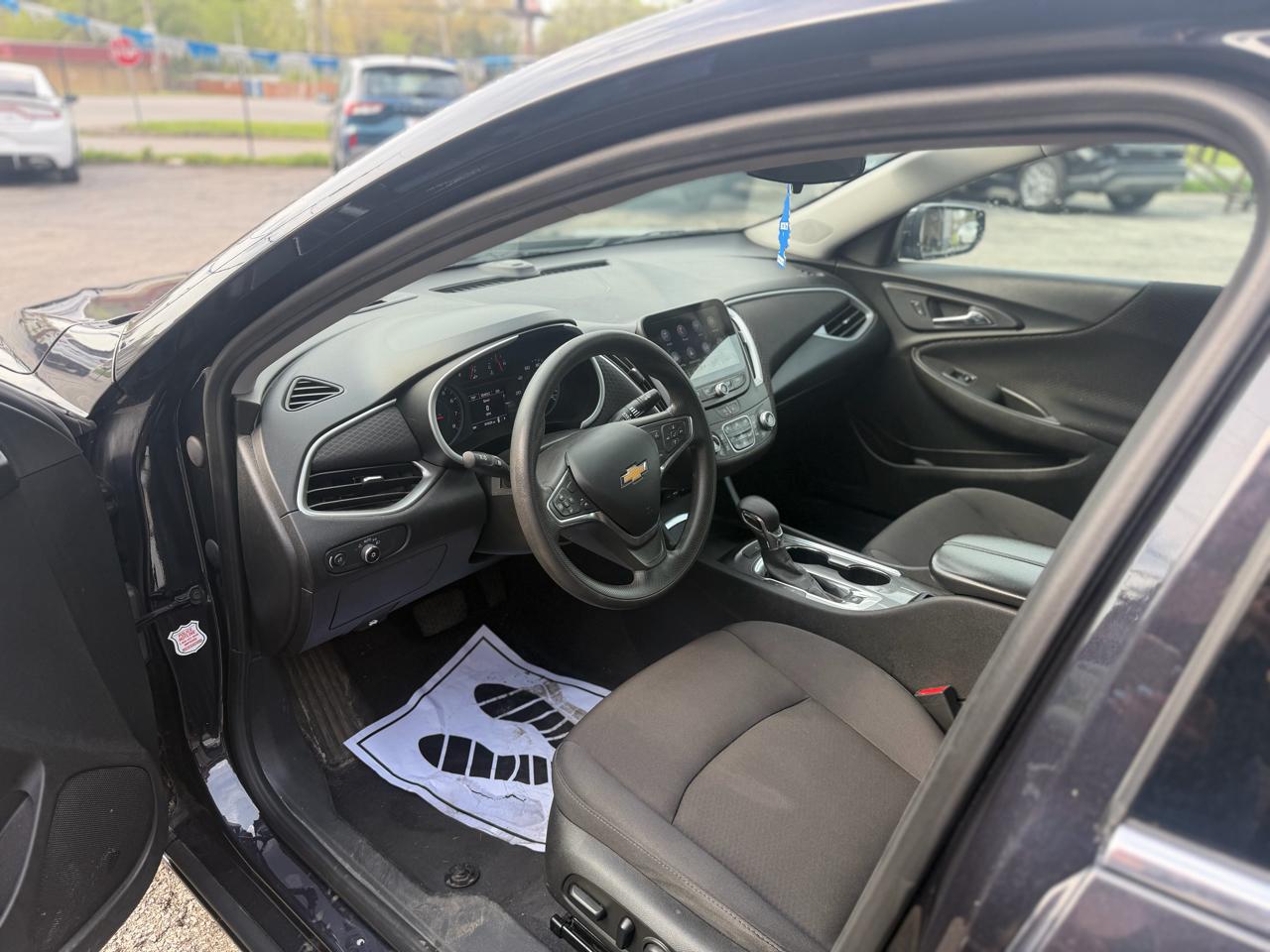 Chevrolet Malibu 4dr Sdn 1LT 2023