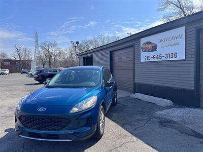 Ford Escape S AWD 2020