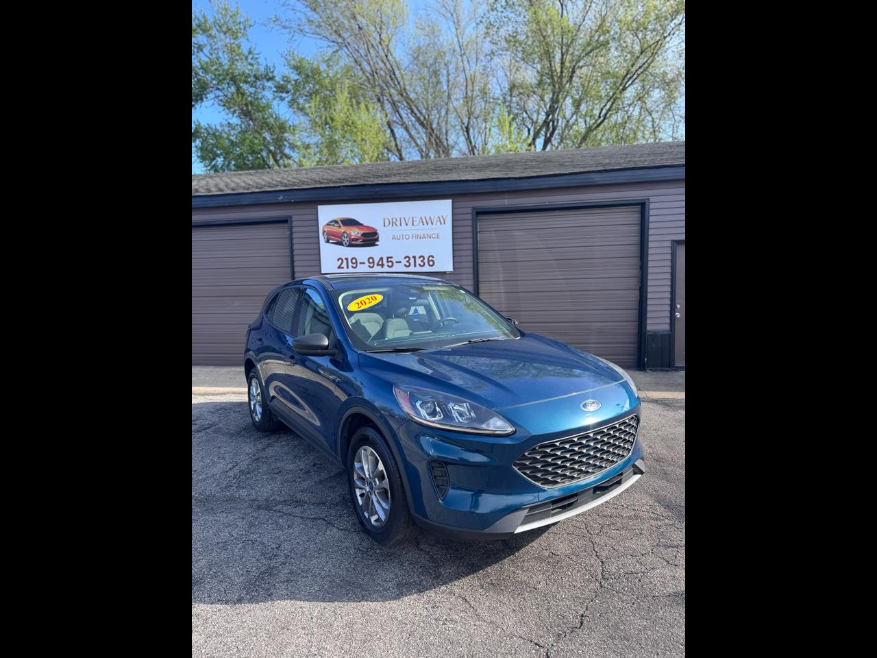 2020 Ford Escape S AWD