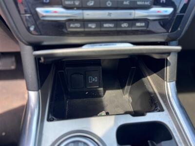 Ford Explorer XLT 4WD 2020