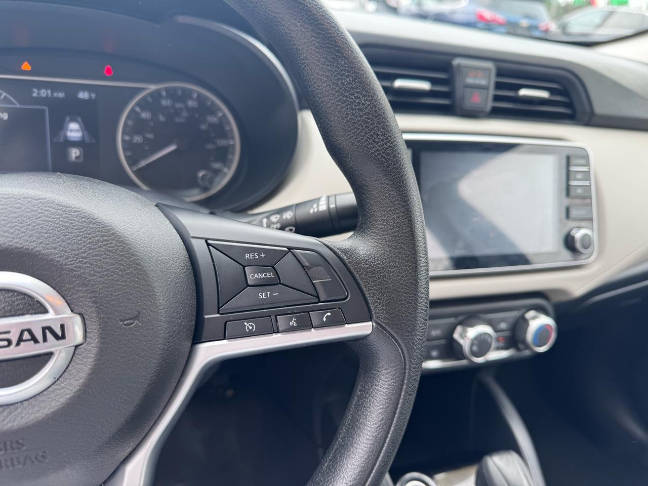 Nissan Versa SV CVT 2022
