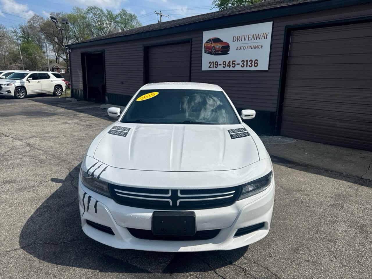 Dodge Charger SXT RWD 2019