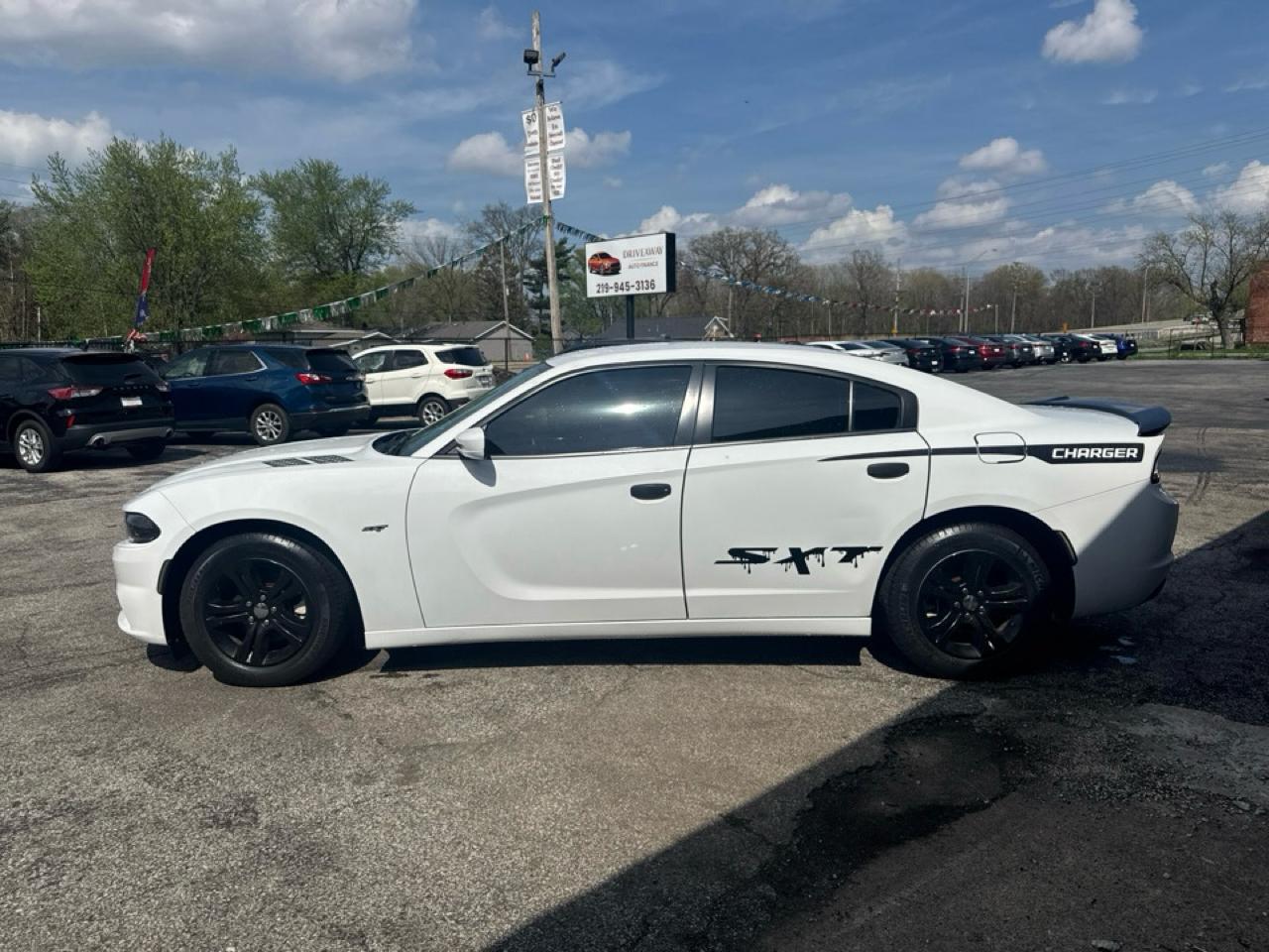 Dodge Charger SXT RWD 2019