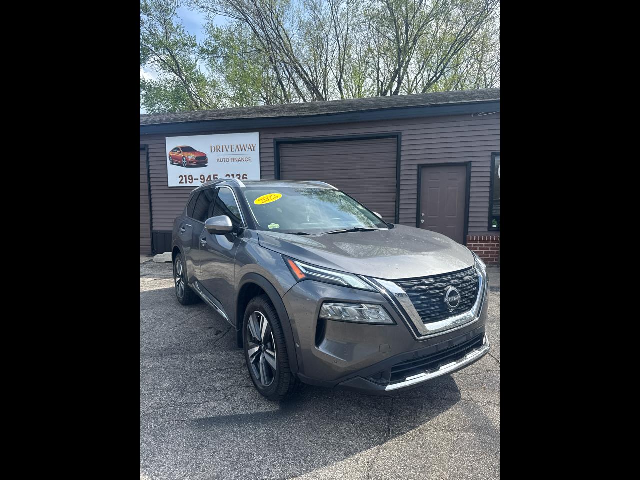 2023 Nissan Rogue FWD Platinum