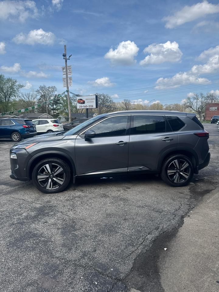 Nissan Rogue FWD Platinum 2023