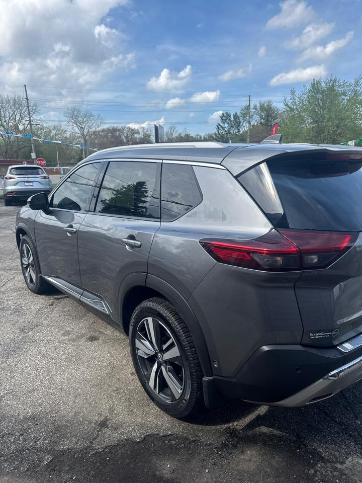 Nissan Rogue FWD Platinum 2023