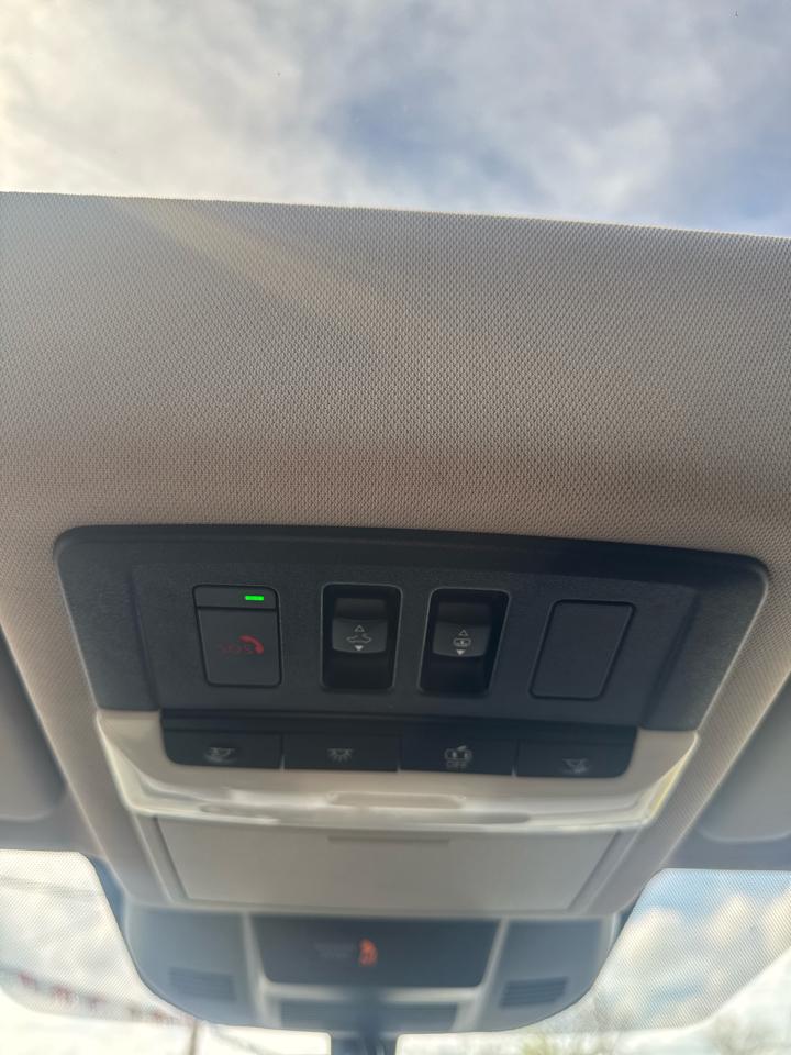 Nissan Rogue FWD Platinum 2023