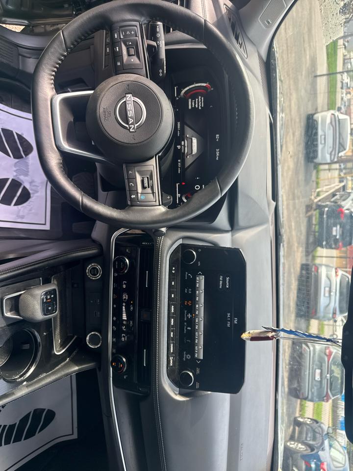 Nissan Rogue FWD Platinum 2023