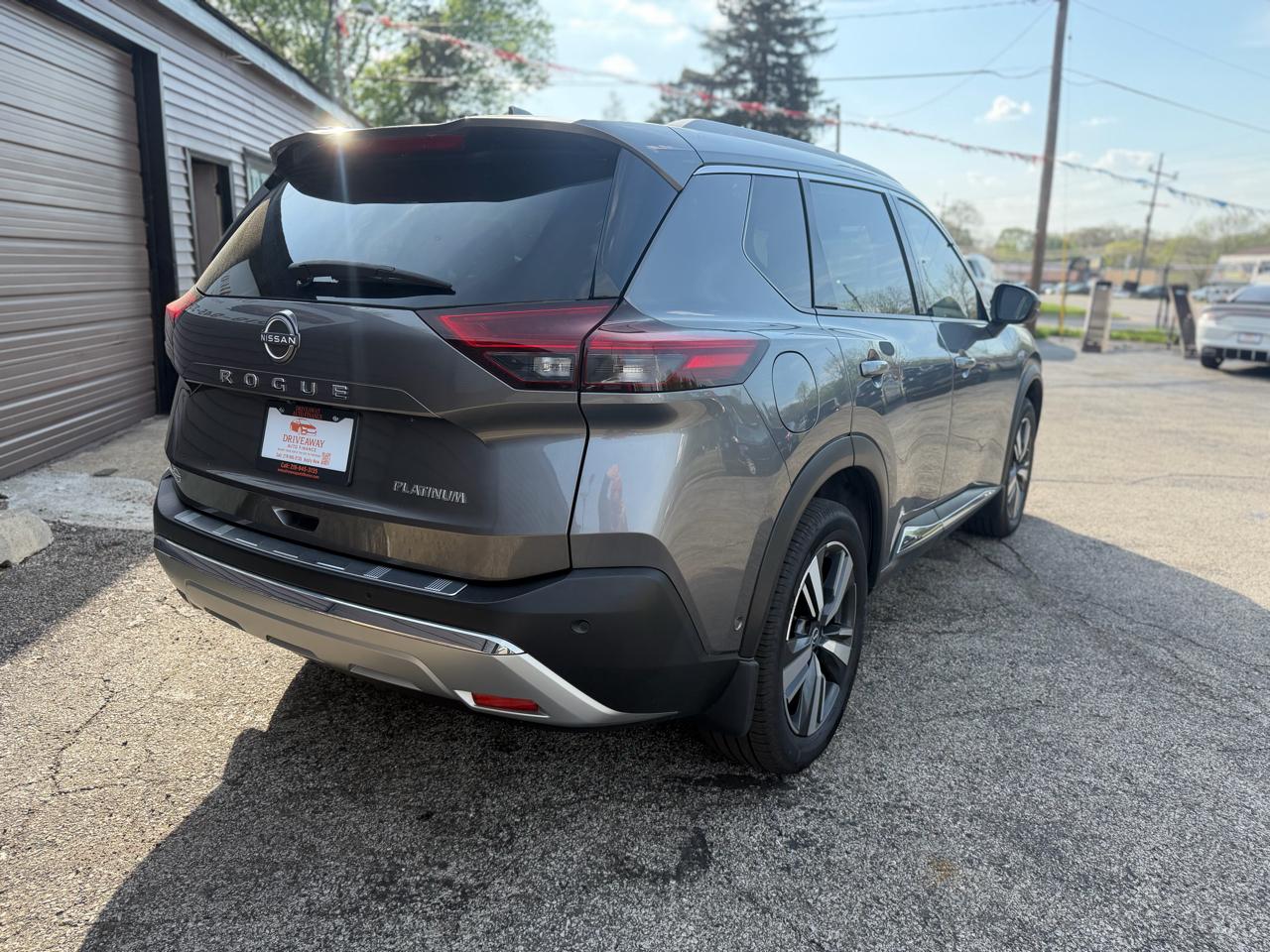 Nissan Rogue FWD Platinum 2023