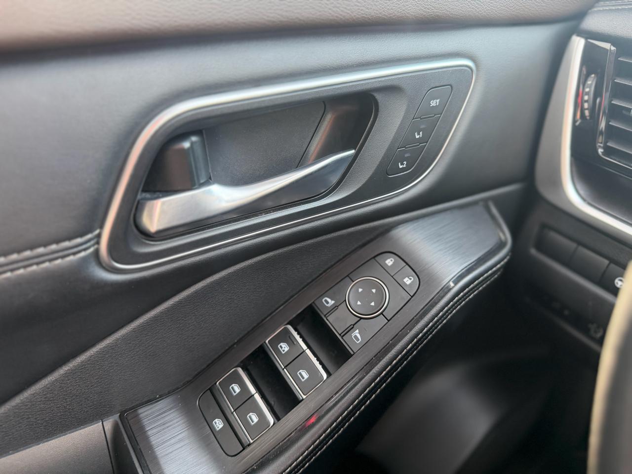 Nissan Rogue FWD Platinum 2023