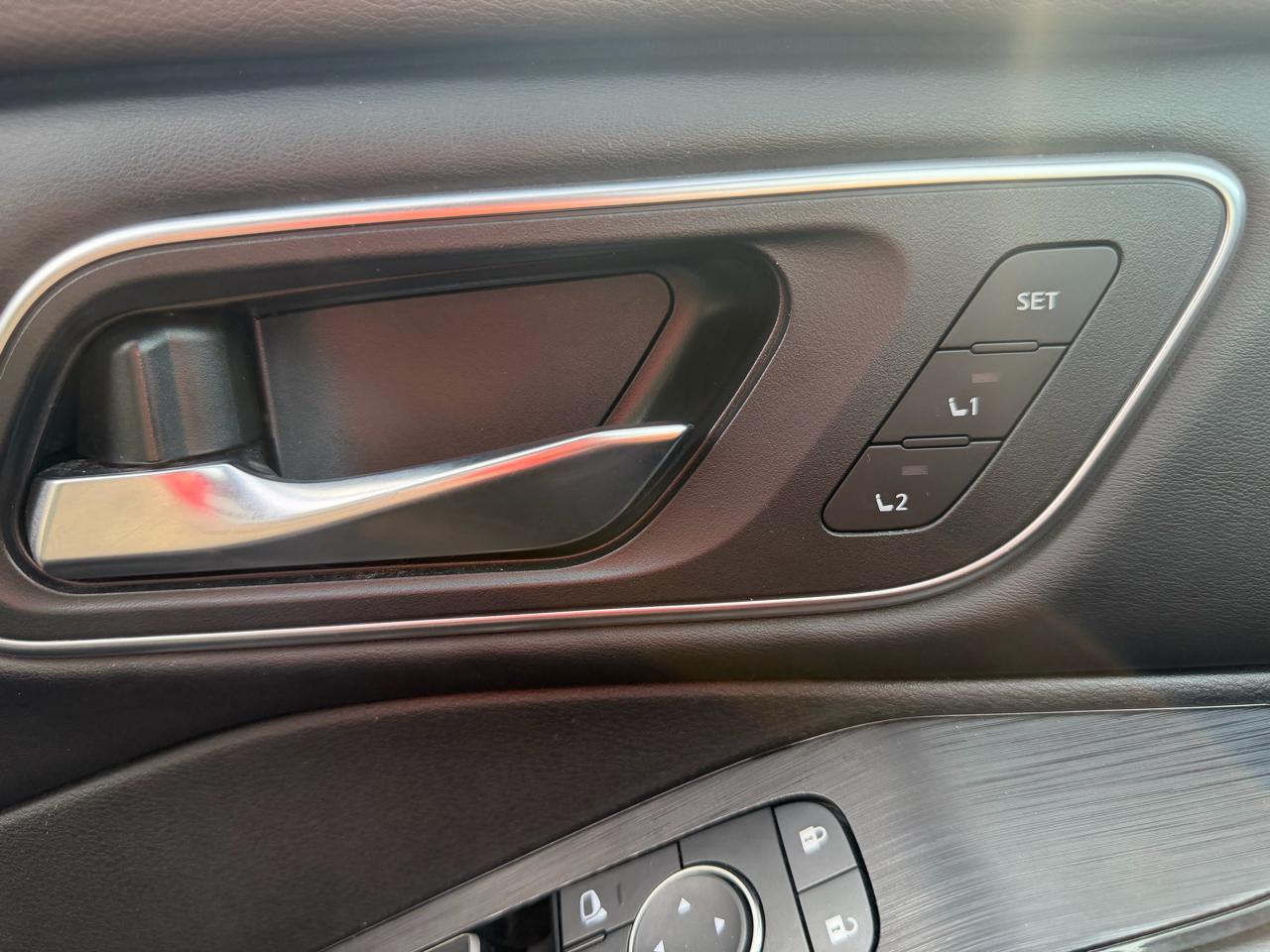 Nissan Rogue FWD Platinum 2023
