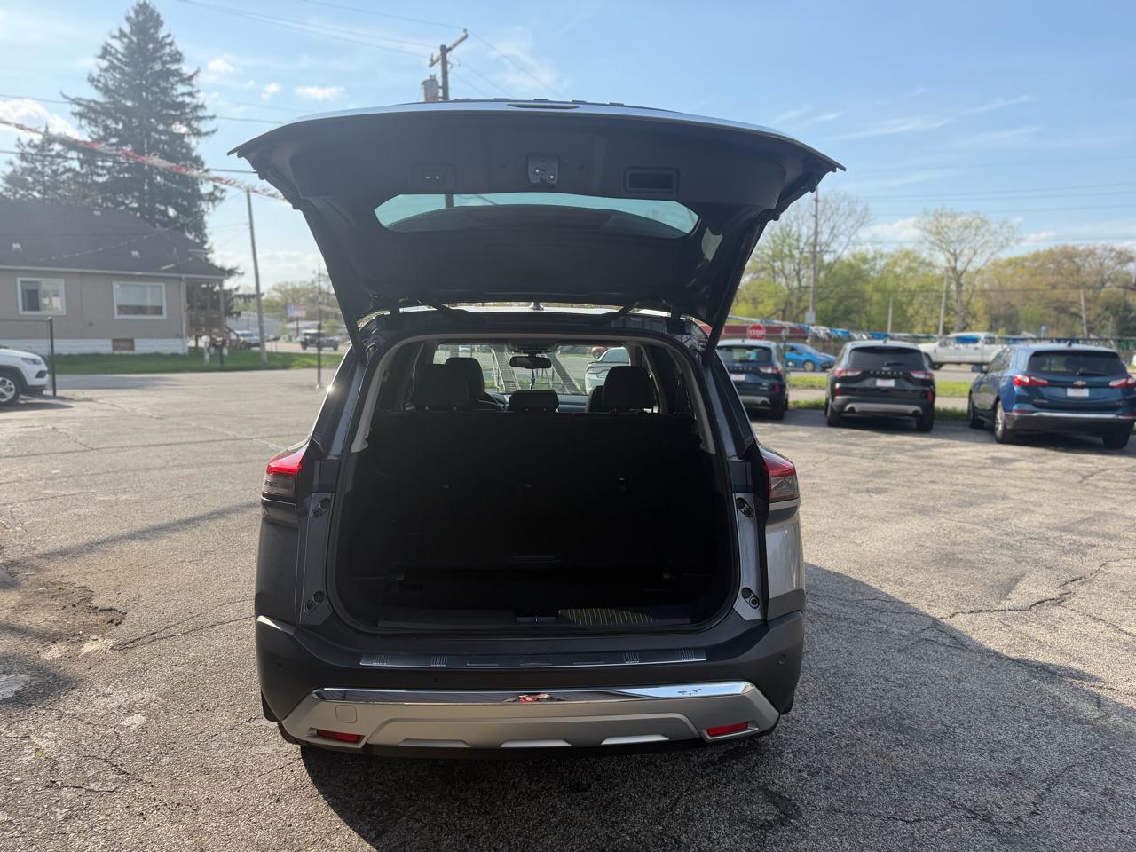 Nissan Rogue FWD Platinum 2023
