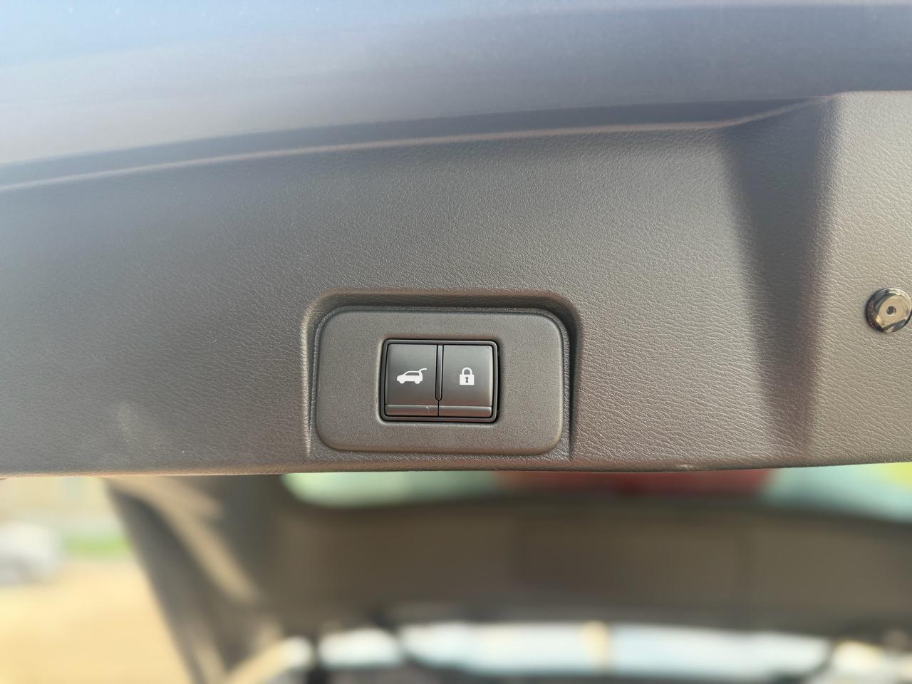 Nissan Rogue FWD Platinum 2023