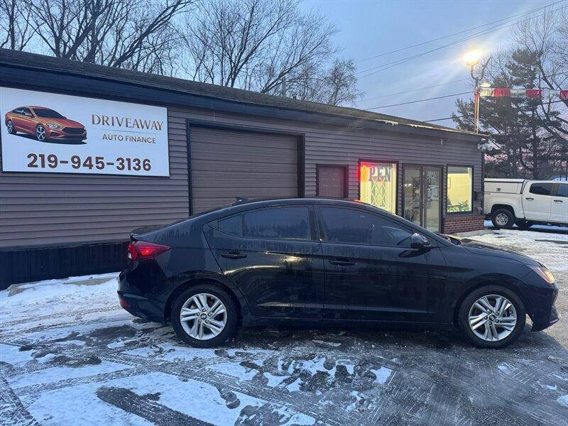 Hyundai Elantra SEL Auto 2019