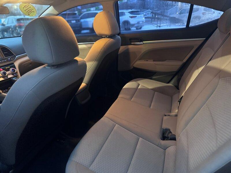 Hyundai Elantra SEL Auto 2019