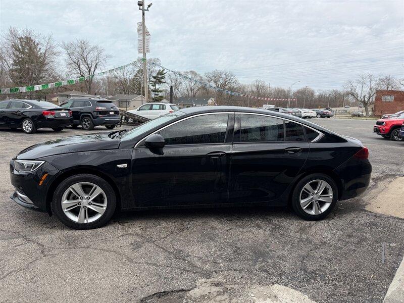 Buick Regal Sportback 4dr Sdn Preferred FWD 2019