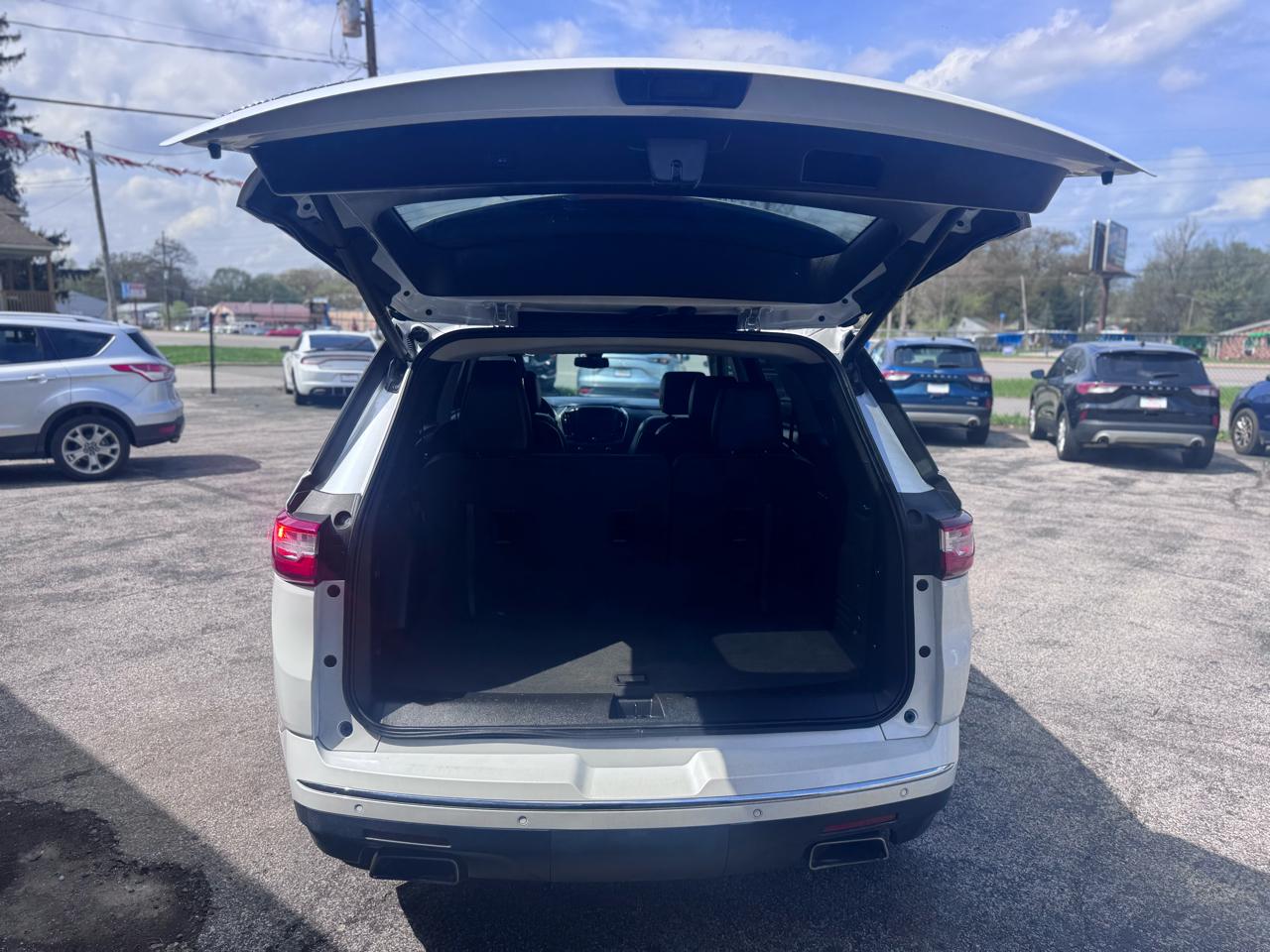 Chevrolet Traverse FWD 4dr Premier 2020