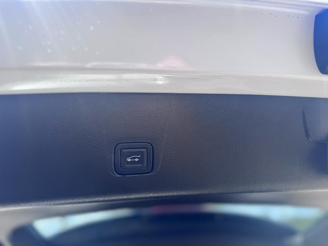 Chevrolet Traverse FWD 4dr Premier 2020