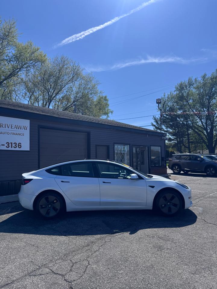 Tesla Model 3 RWD 2023