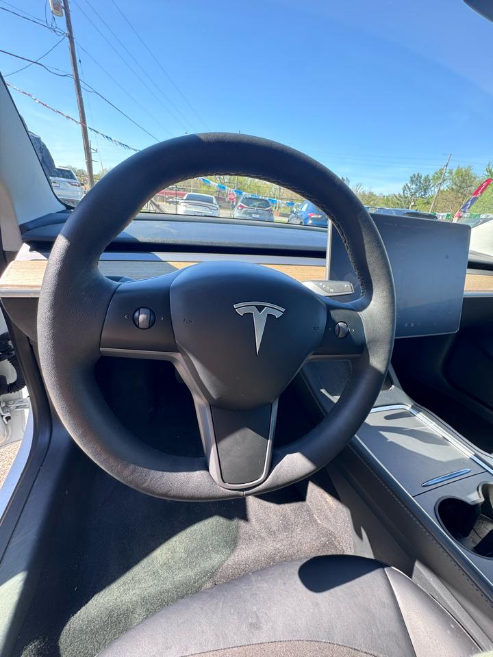 Tesla Model 3 RWD 2023