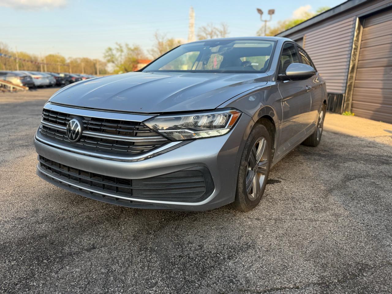 Volkswagen Jetta SE Auto 2024