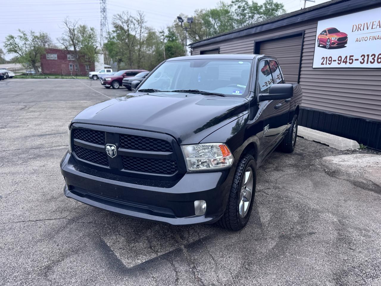 RAM 1500 Classic Express 4x4 Quad Cab 6'4" Box 2019