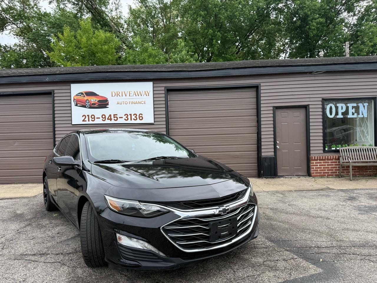 2021 Chevrolet Malibu 4dr Sdn LT