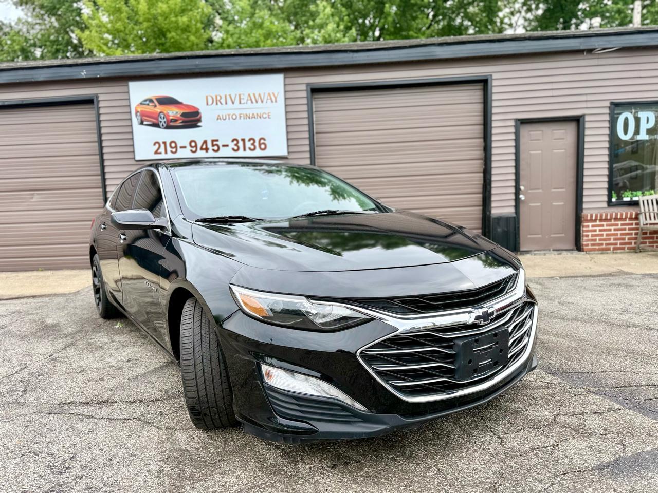 Chevrolet Malibu 4dr Sdn LT 2021