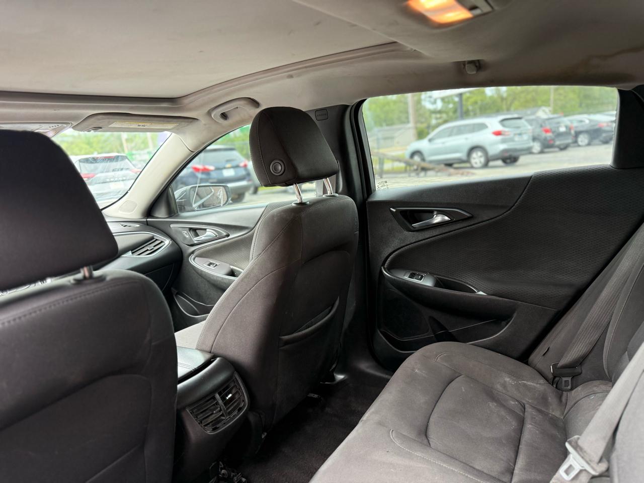 Chevrolet Malibu 4dr Sdn LT 2021