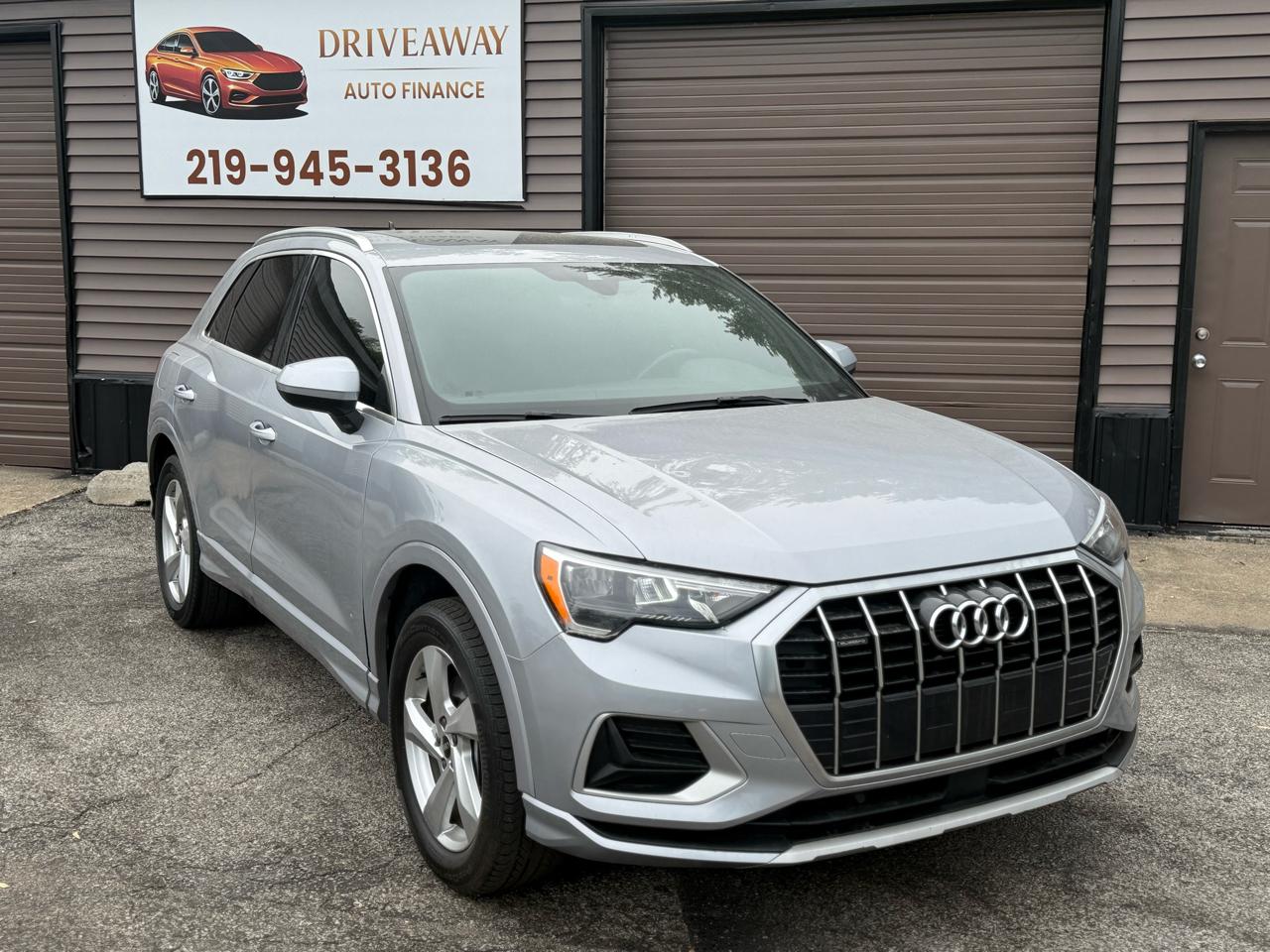 2021 Audi Q3 40 TFSI Premium quattro's photo