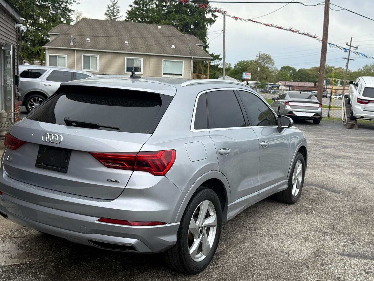Audi Q3 Premium 40 TFSI quattro 2021