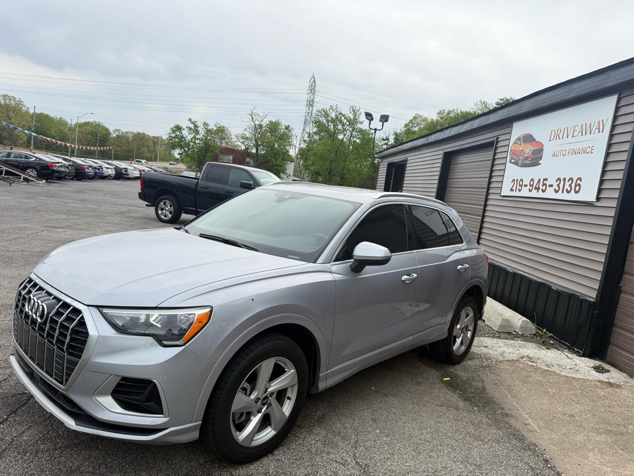 Audi Q3 Premium 40 TFSI quattro 2021