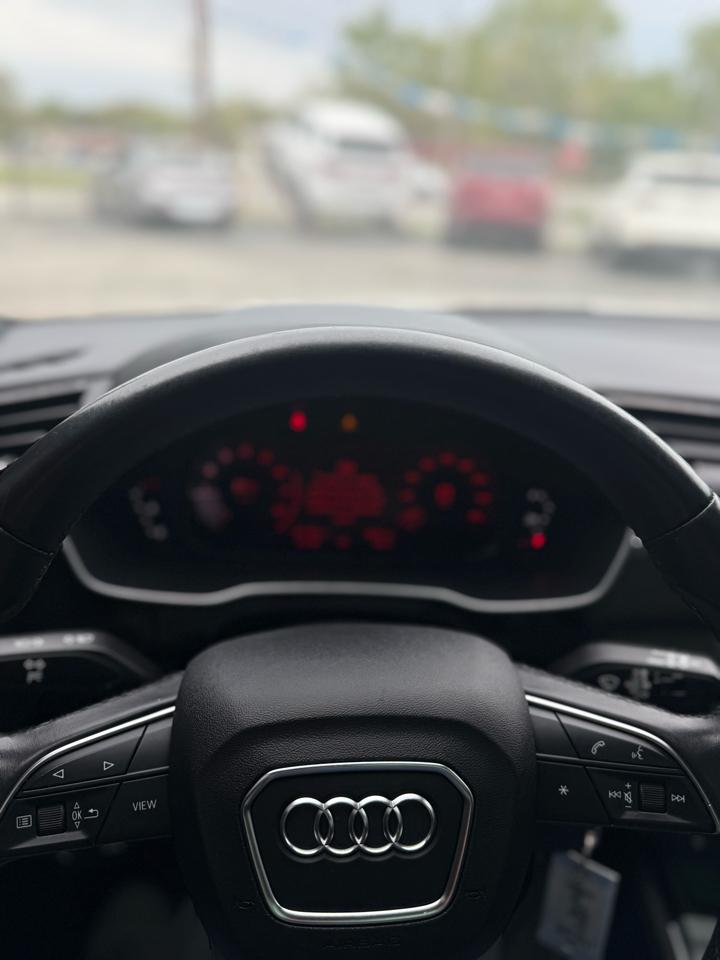 Audi Q3 Premium 40 TFSI quattro 2021