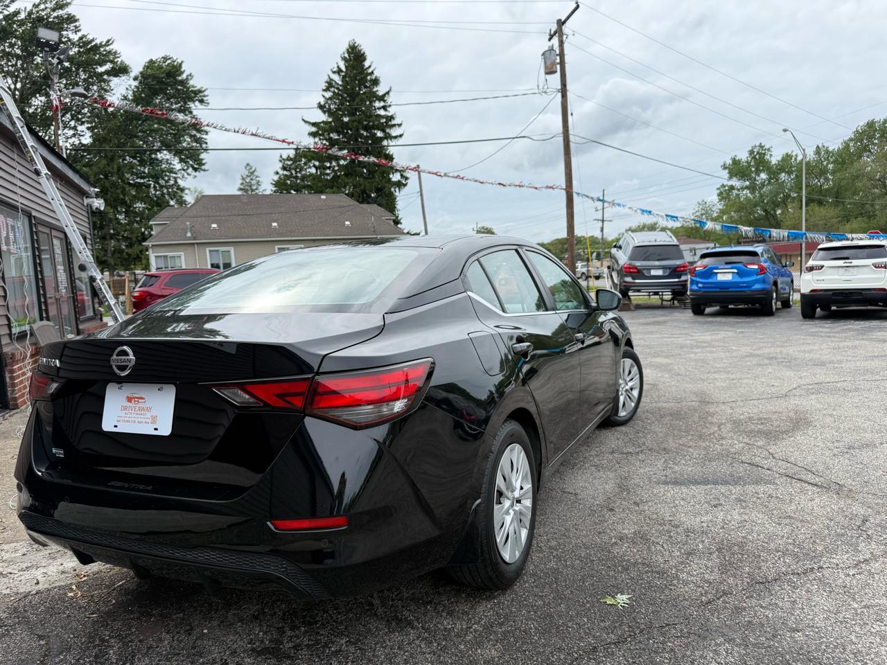 Nissan Sentra S CVT 2021