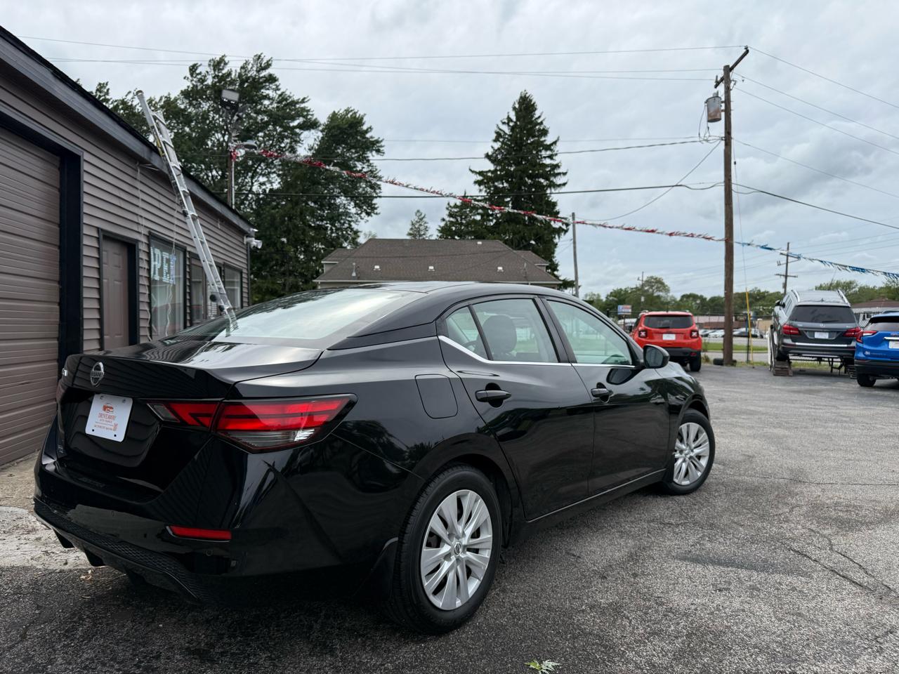 Nissan Sentra S CVT 2021