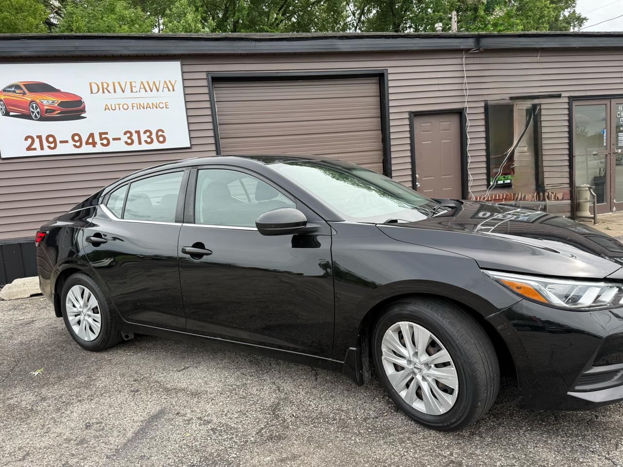 Nissan Sentra S CVT 2021