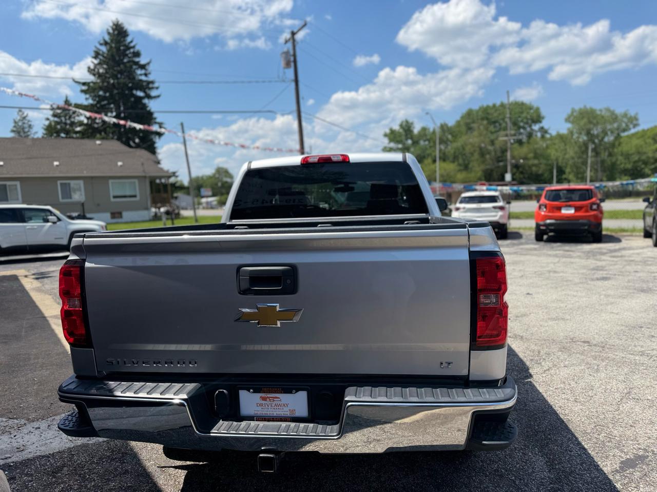 Chevrolet Silverado 1500 4WD Crew Cab 143.5" LT w/1LT 2018