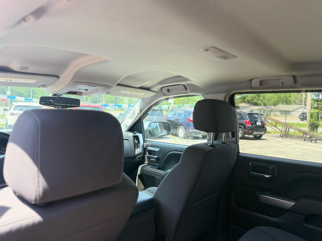 Chevrolet Silverado 1500 4WD Crew Cab 143.5" LT w/1LT 2018